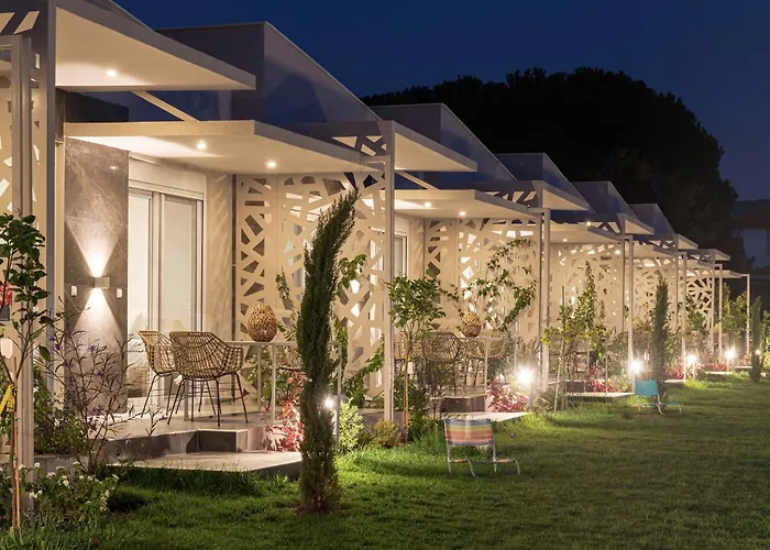 Amadeus Golden Villa Toroni